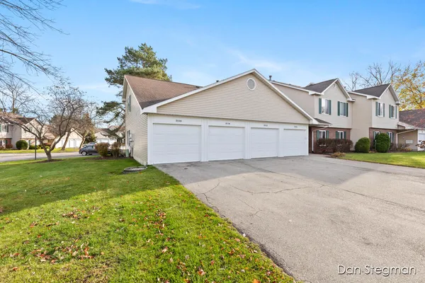 $249,900 | 3116 Windcrest Court Northeast, Grand Rapids, MI 49525