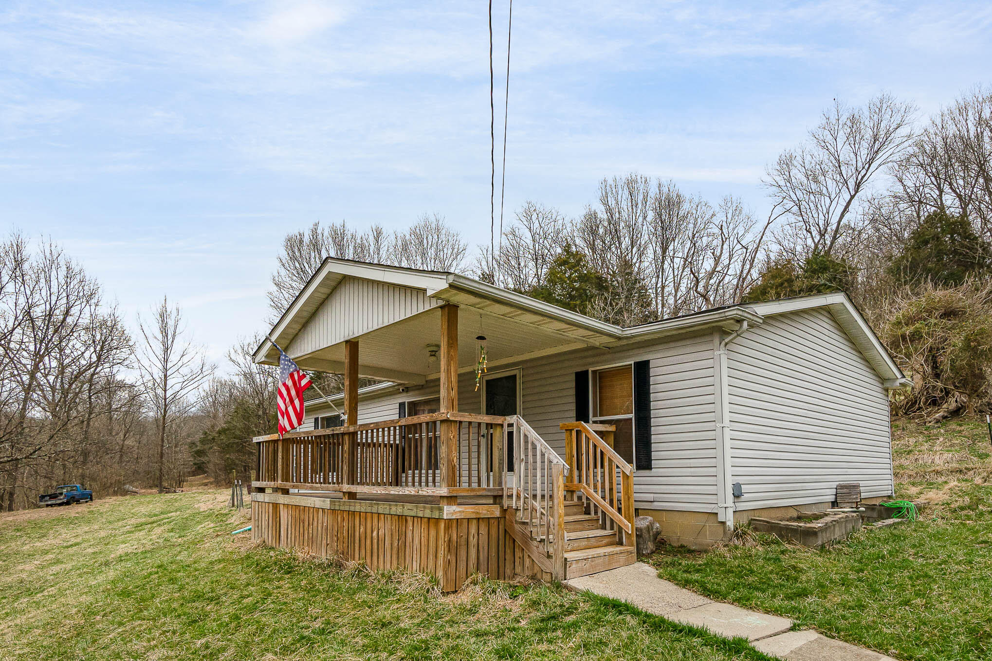 100 Raisor Lane Warsaw, KY 41095 - Photo 3 of 22 Gallery Image 3