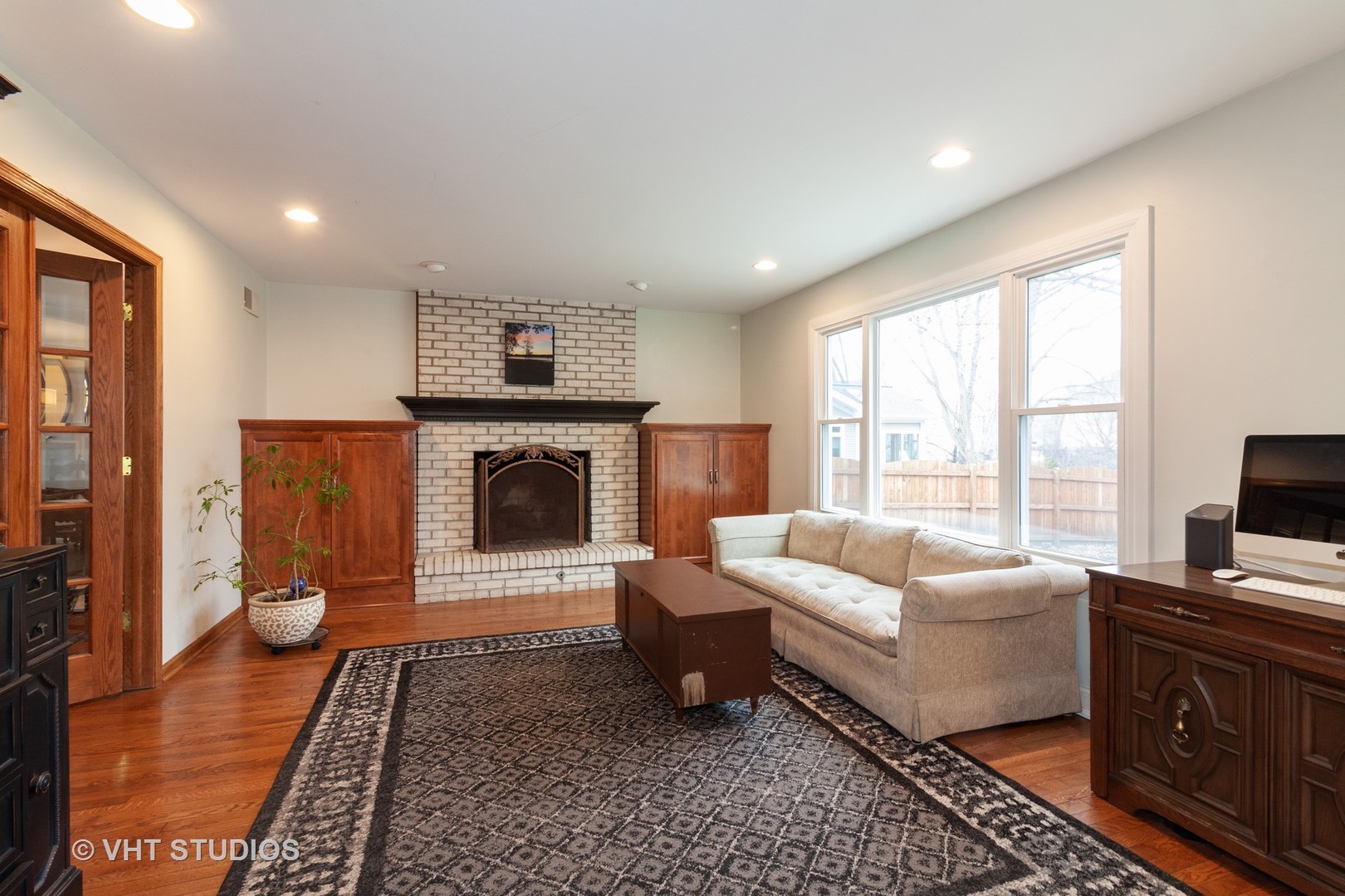 755 West Bauer Road Naperville, IL 60563 - Photo 10 of 24