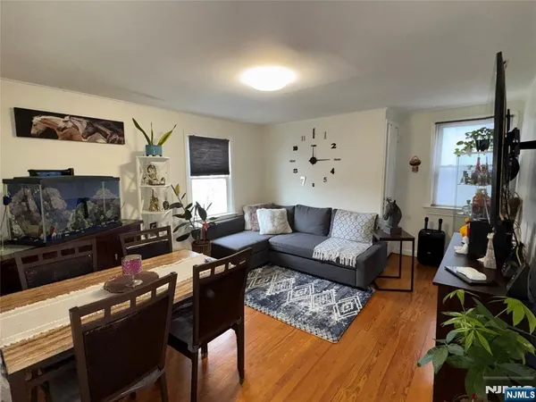 $2,200 | 542 Prospect Place, Lyndhurst, NJ 07071