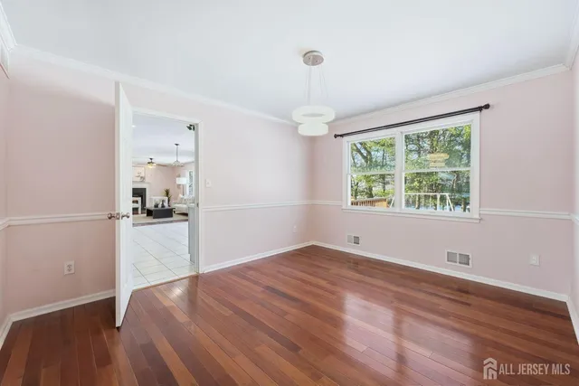 $720,000 | 1484 Osage Road, North Brunswick, NJ 08902