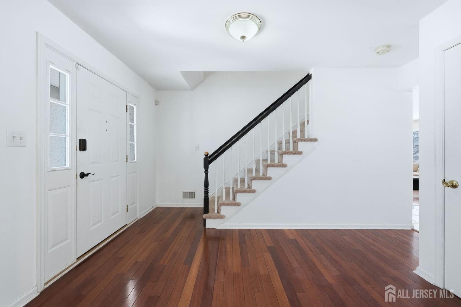 1484 Osage Road North Brunswick, NJ 08902 - Photo 14 of 35