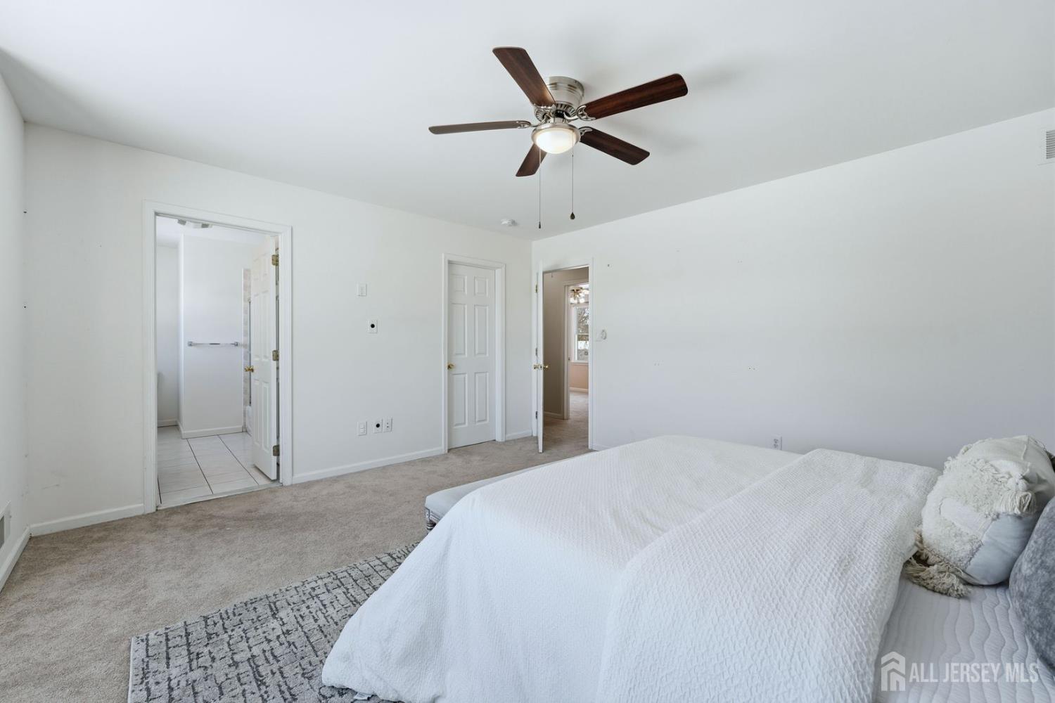 1484 Osage Road North Brunswick, NJ 08902 - Photo 17 of 35