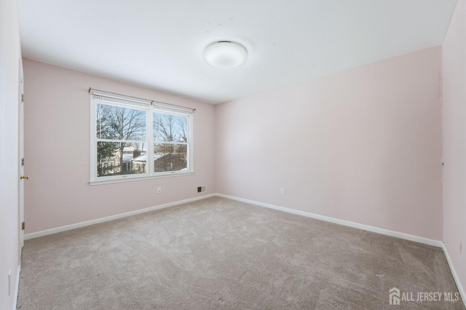 1484 Osage Road North Brunswick, NJ 08902 - Photo 23 of 35