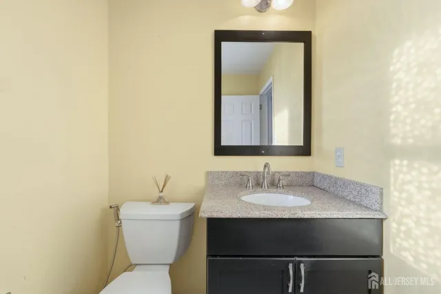 $720,000 | 1484 Osage Road, North Brunswick, NJ 08902