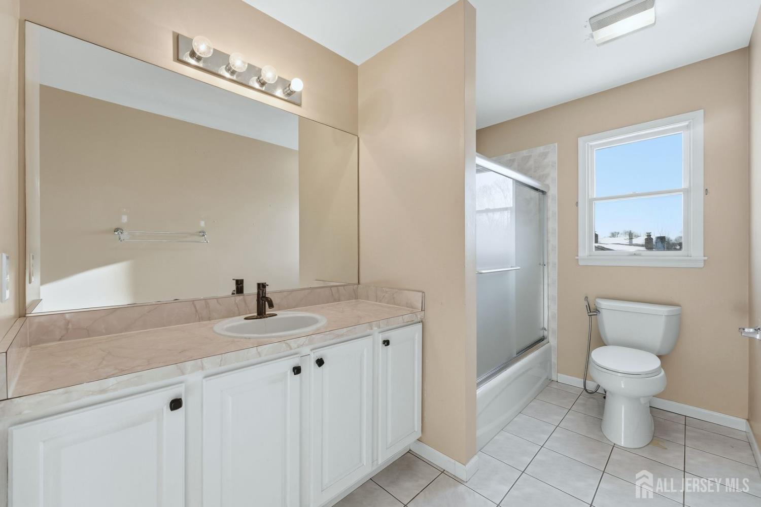 1484 Osage Road North Brunswick, NJ 08902 - Photo 30 of 35