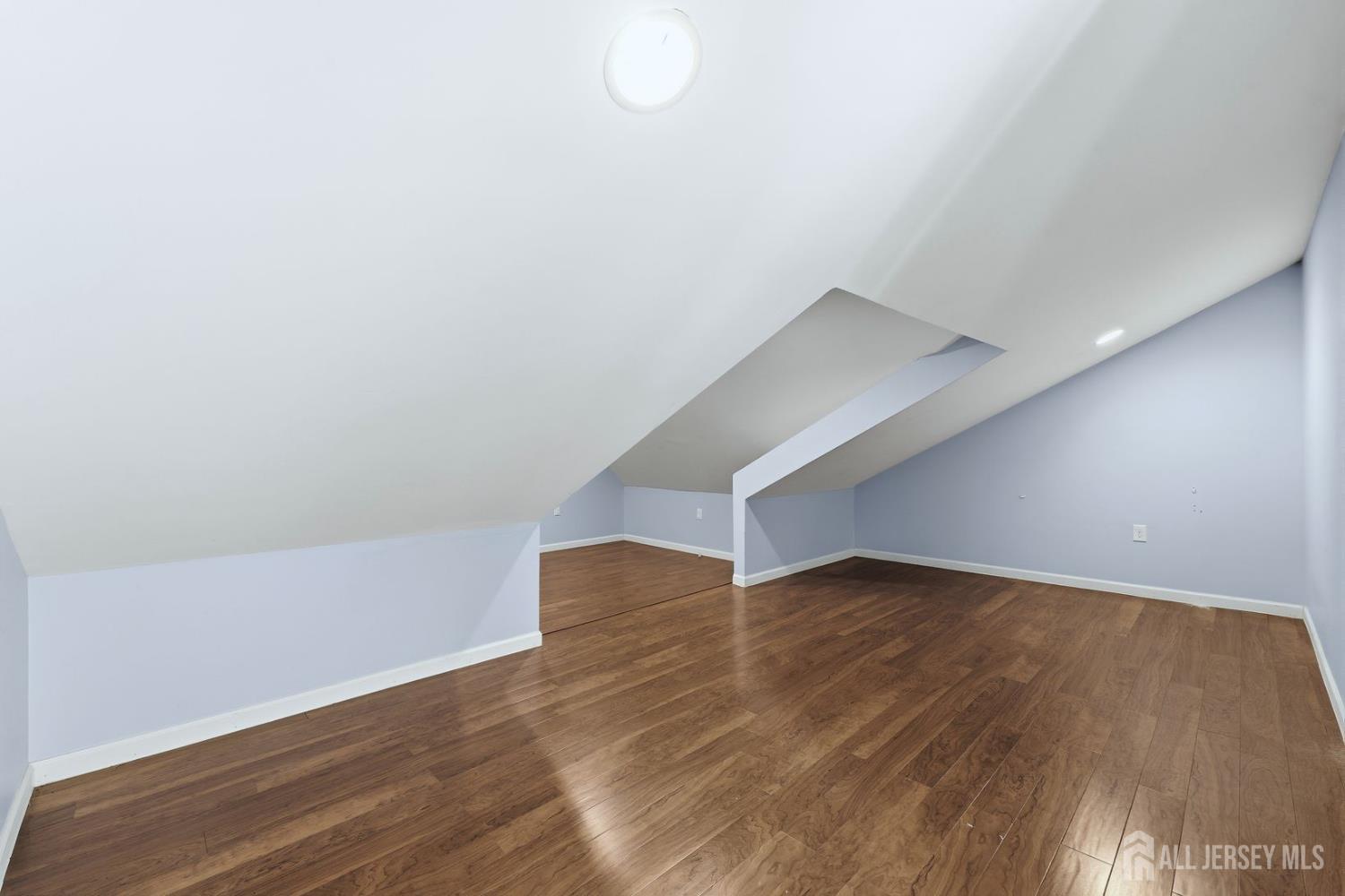 1484 Osage Road North Brunswick, NJ 08902 - Photo 31 of 35