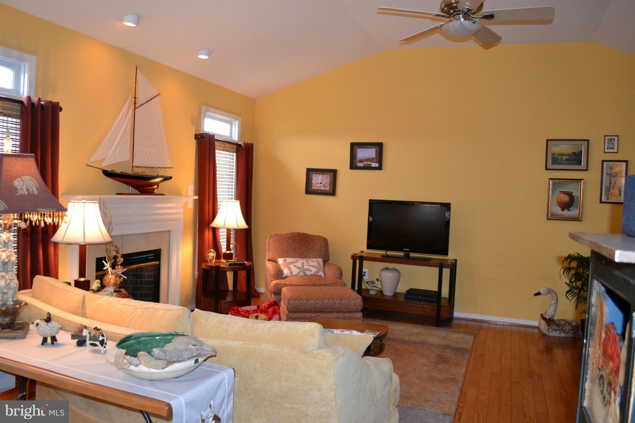 16596 Wayland Road Culpeper, VA 22701 - Photo 30 of 30 Family Room - open floor plan