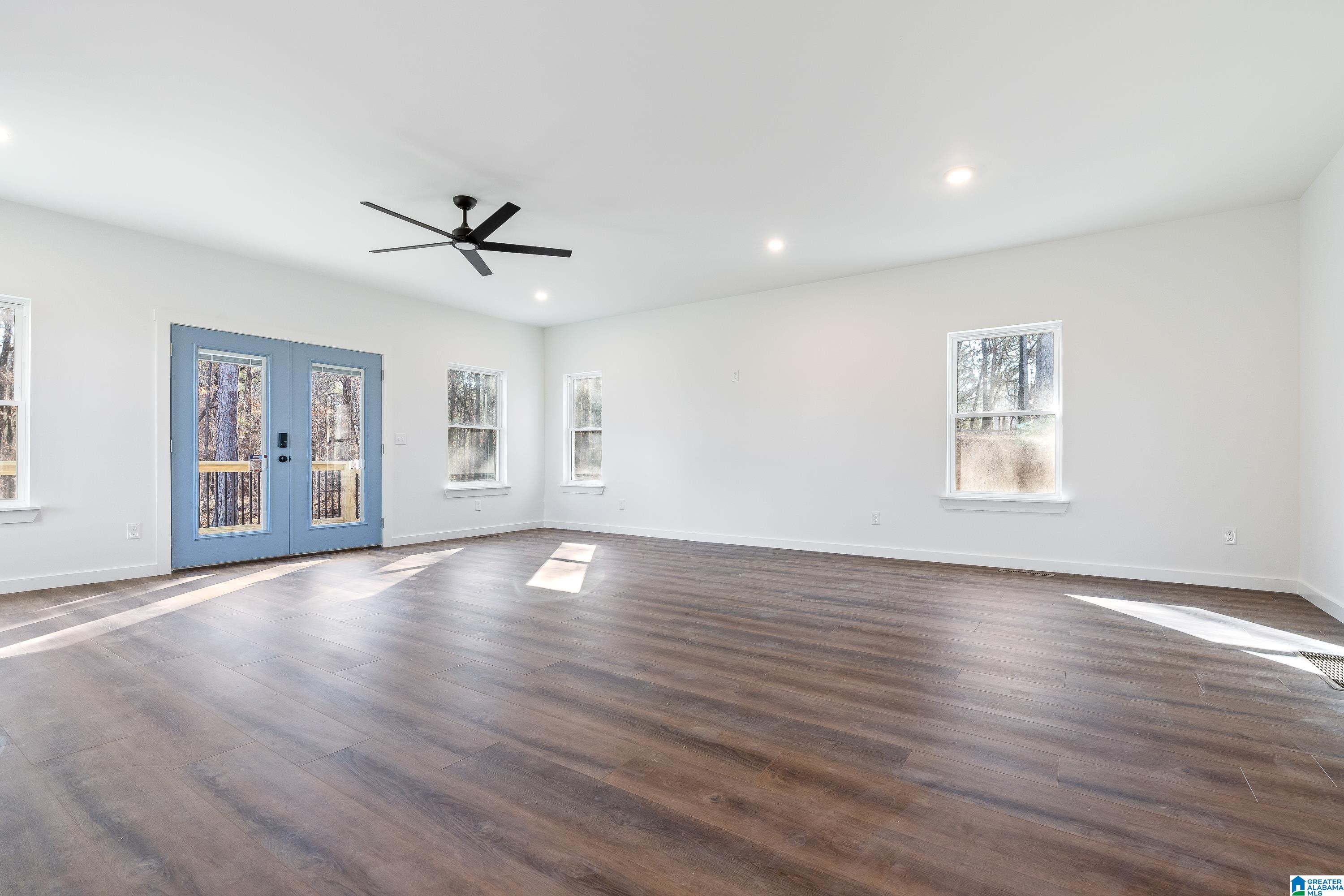 247 Weatherly Club Drive Alabaster, AL 35007 - Photo 12 of 51