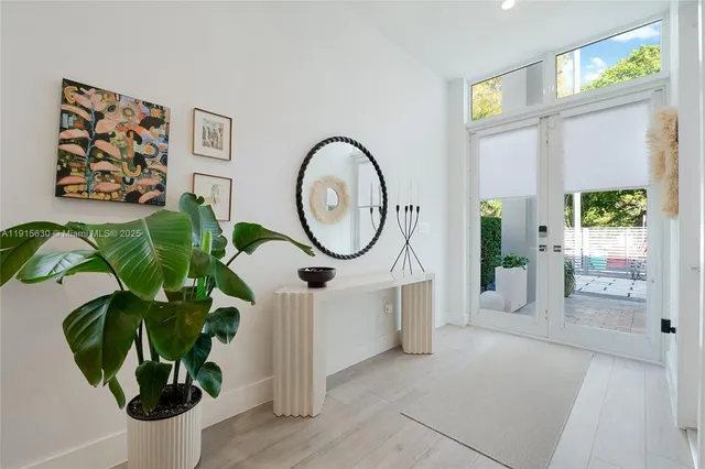 a picture of a flower pot with a potted plant on a table