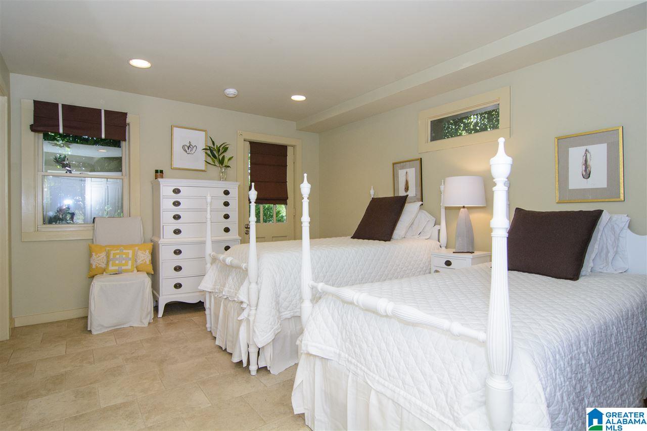 3320 Brookwood Road Birmingham, AL 35223 - Photo 41 of 50