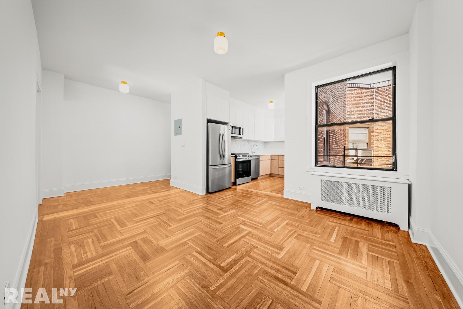 680 Riverside Drive, Unit 6D Manhattan, NY 11214 - Photo 2 of 7 Photo 2