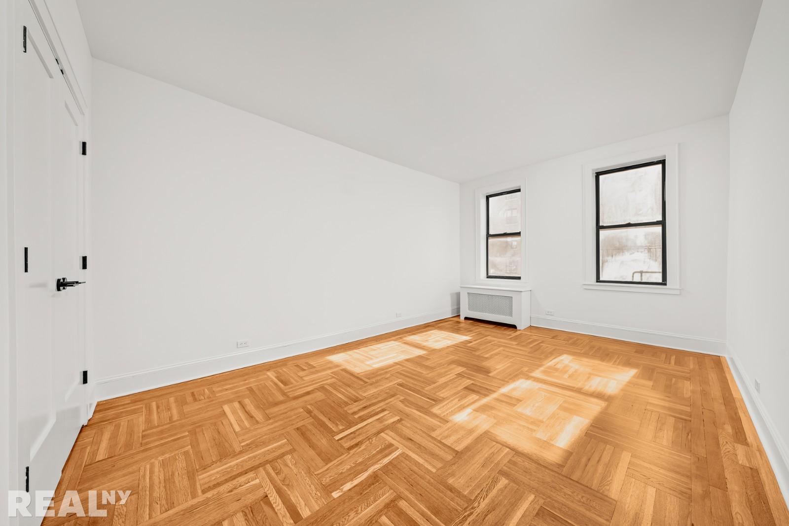 680 Riverside Drive, Unit 6D Manhattan, NY 11214 - Photo 4 of 7 Photo 4