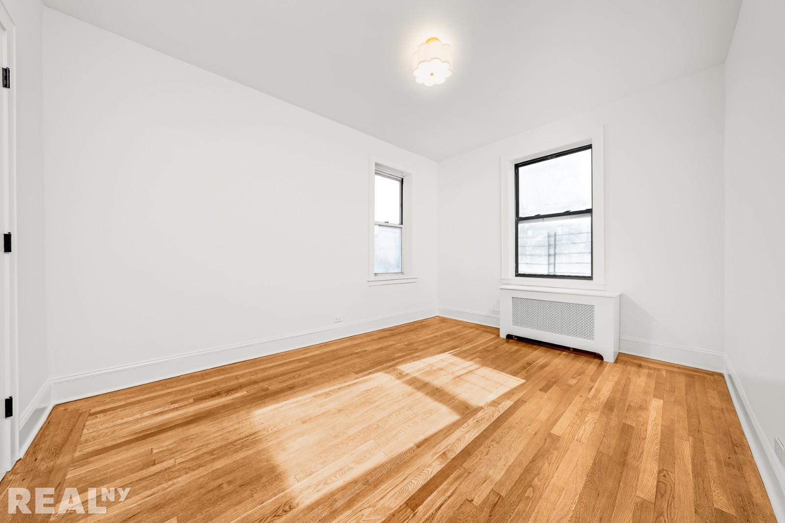 680 Riverside Drive, Unit 6D Manhattan, NY 11214 - Photo 5 of 7 Photo 5