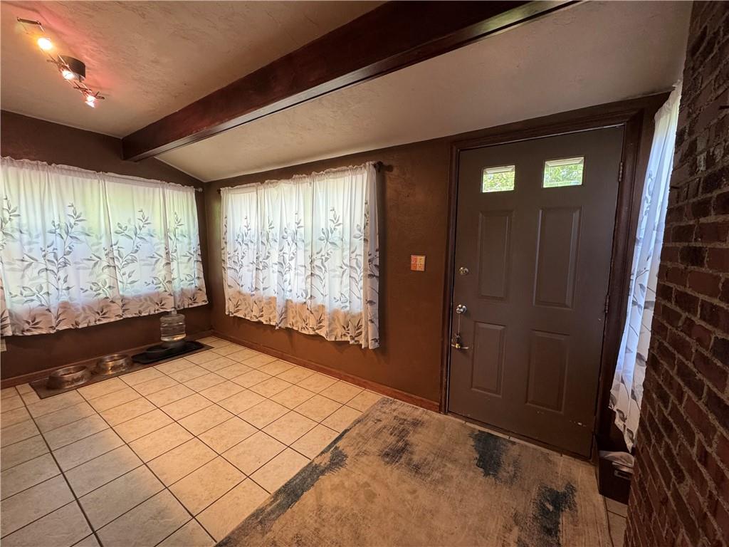 937 Freeport Road Natrona Heights, PA 15065 - Photo 3 of 39 Gallery Image 3