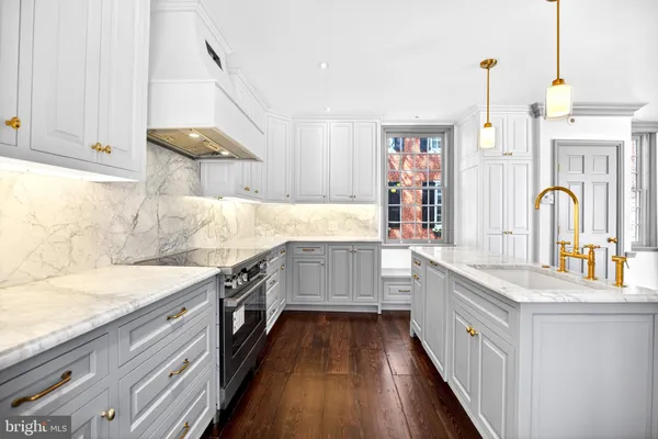 $1,450,000 | 303 South American Street, Philadelphia, PA 19106