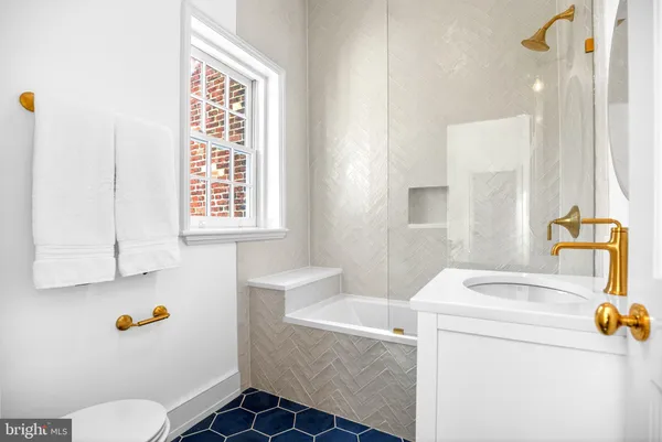 $1,450,000 | 303 South American Street, Philadelphia, PA 19106