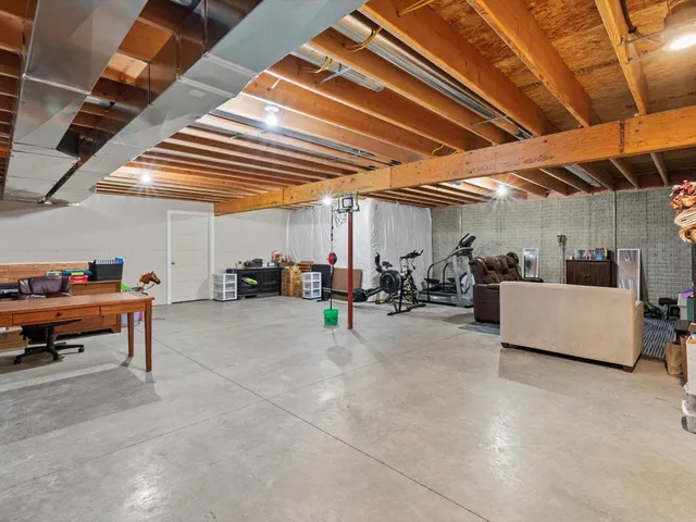 $535,000 | 11320 31st St Drive West, Milan, IL 61264