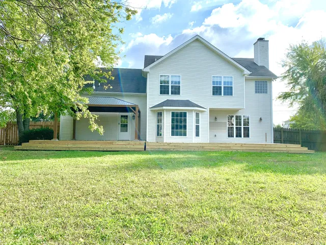 $2,100 | 2553 Emerald Court, Clarksville, TN 37042