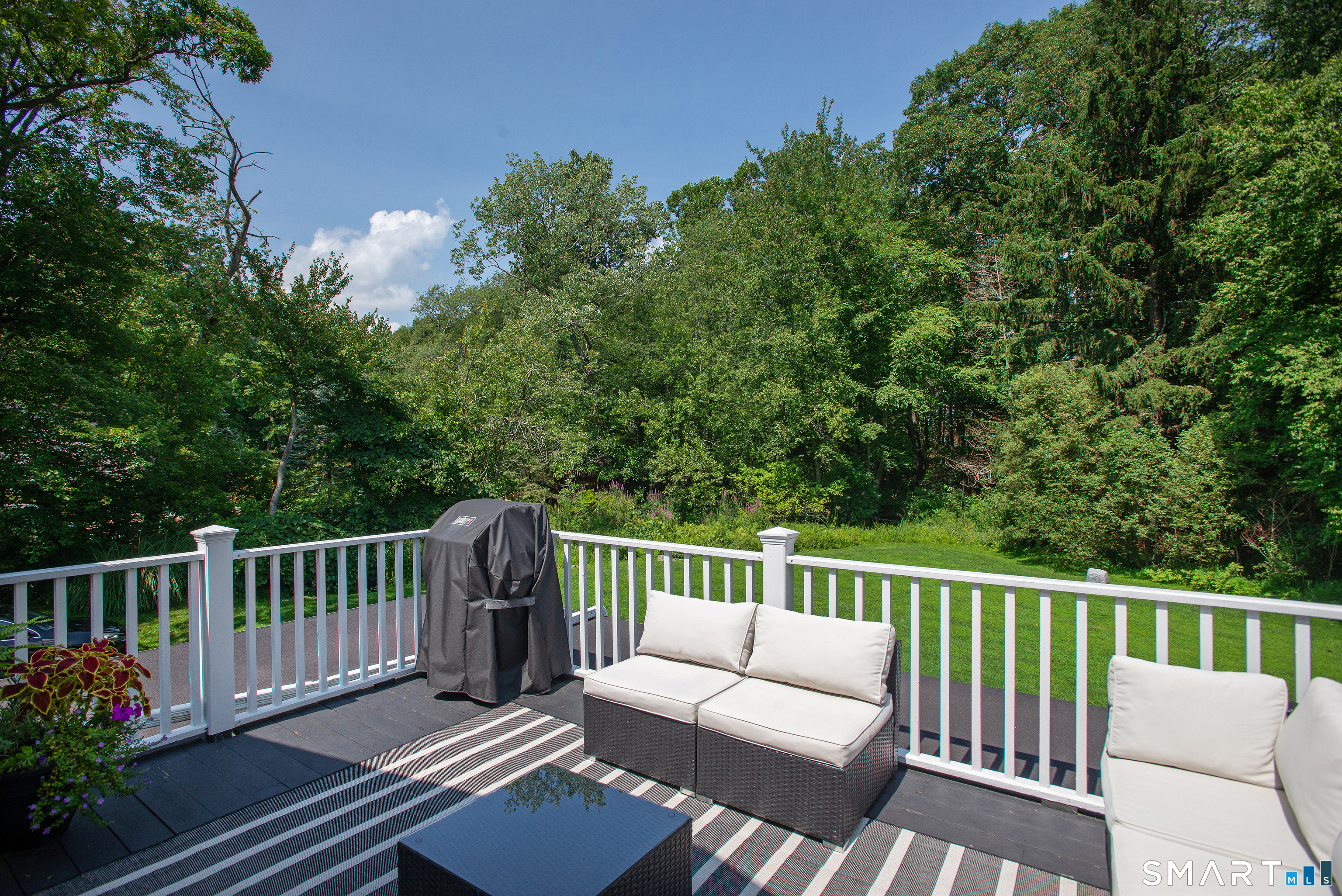 314 Barrack Hill Road Ridgefield, CT 06877 - Photo 12 of 28 Gallery Image 12