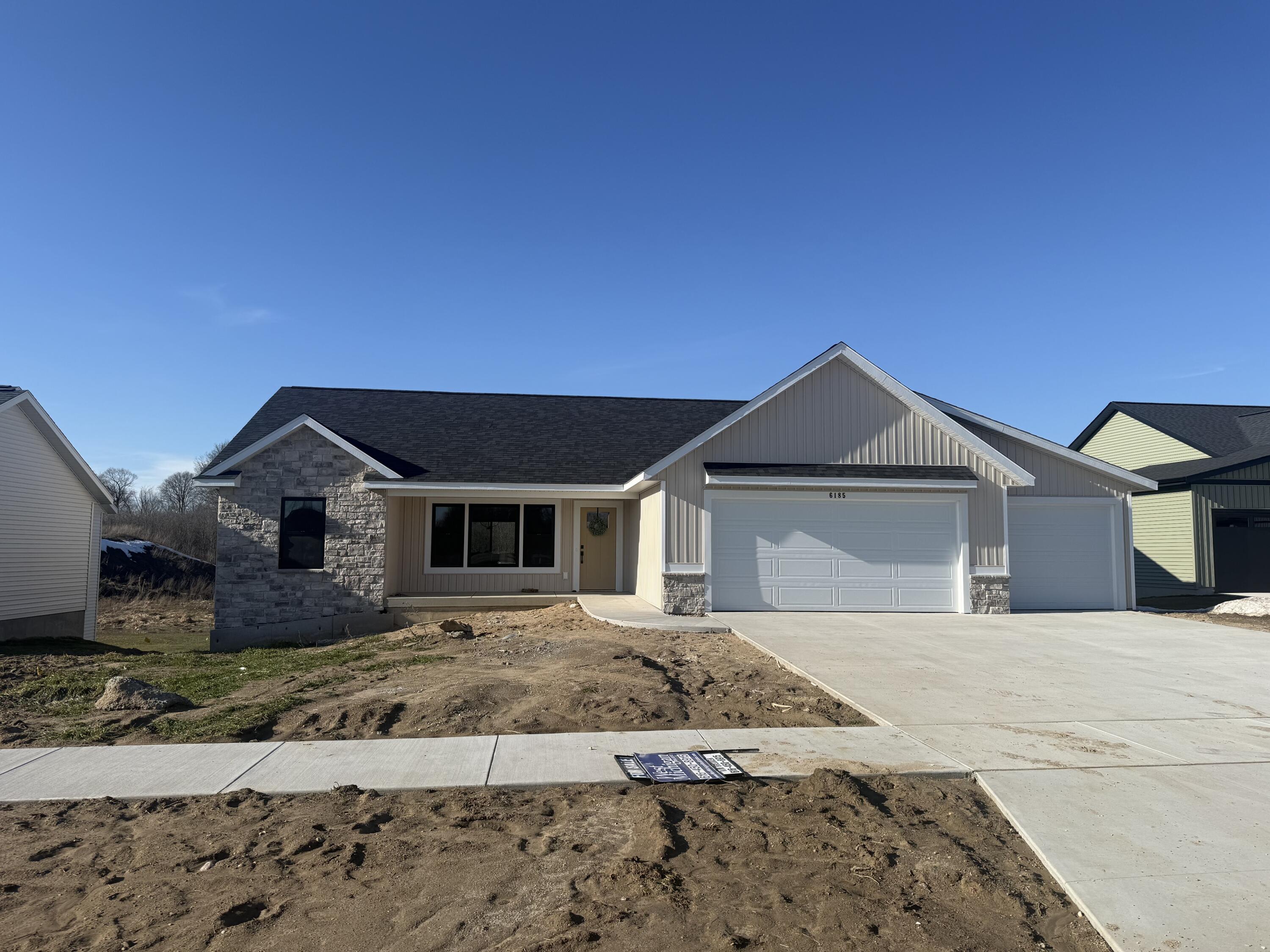 6185 Slumber Way Allendale, MI 49401 - Photo 1 of 62 IMG_4896