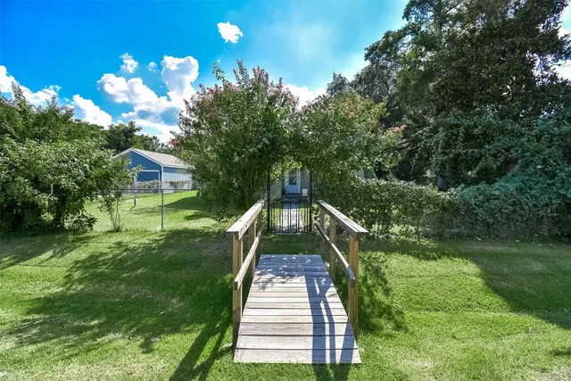 $220,000 | 302 Damon Street, Richmond, TX 77406