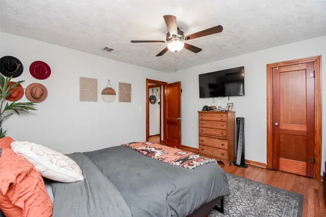 $220,000 | 302 Damon Street, Richmond, TX 77406