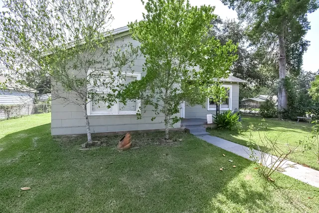 $220,000 | 302 Damon Street, Richmond, TX 77406