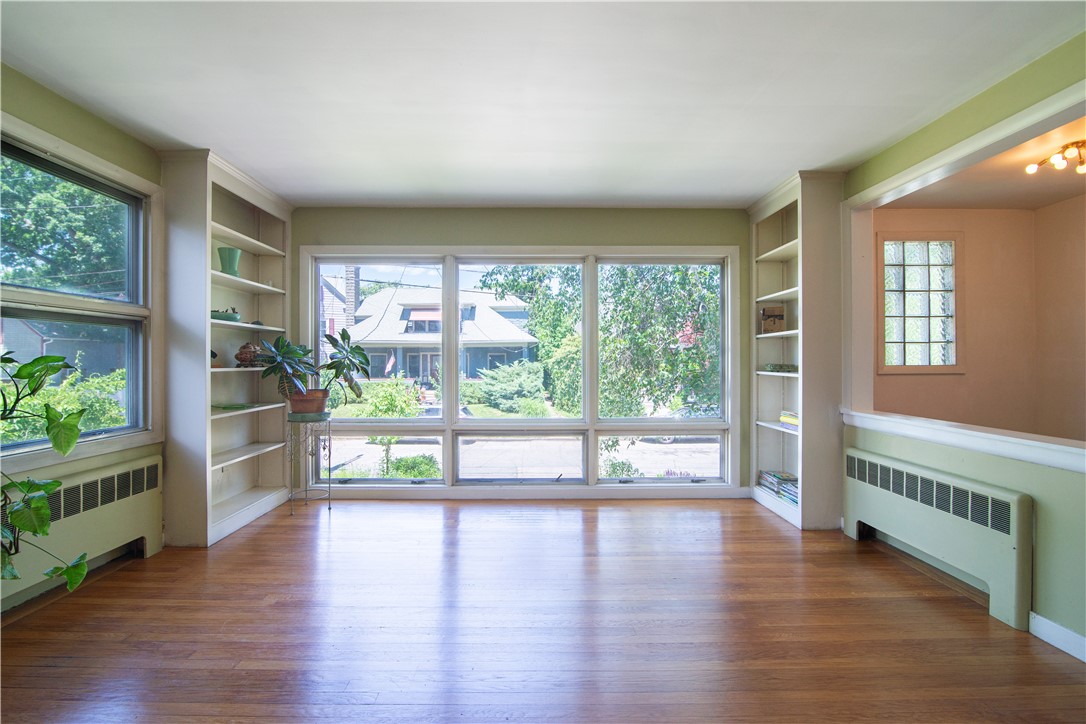 7 Langham Road Providence, RI 02906 - Photo 5 of 31