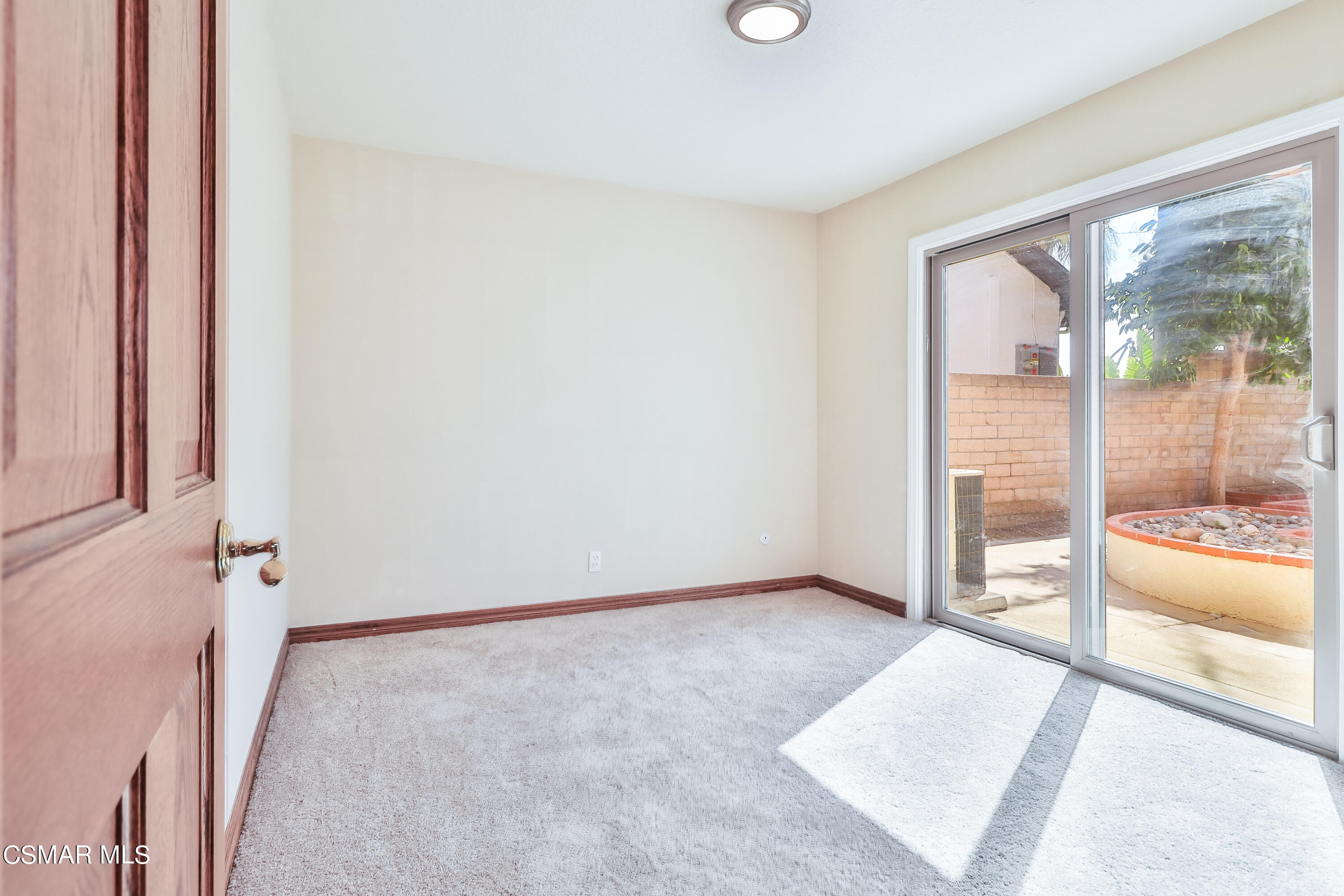 4220 Springfield Street Simi Valley, CA 93063 - Photo 54 of 95 a view of an empty room and window