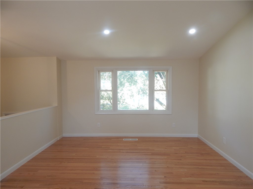 14 Fields View Road Westerly, RI 02808 - Photo 13 of 40 Gallery Image 13