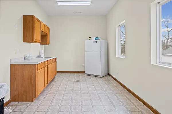 $294,900 | 307 South High Street, West Lebanon, IN 47991