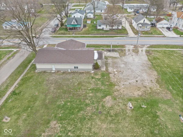 $294,900 | 307 South High Street, West Lebanon, IN 47991