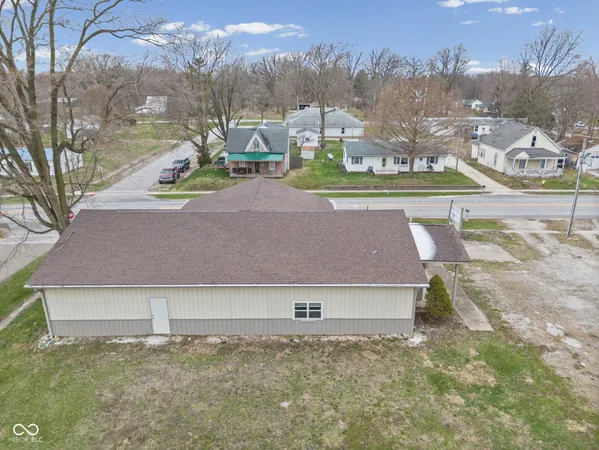 $294,900 | 307 South High Street, West Lebanon, IN 47991
