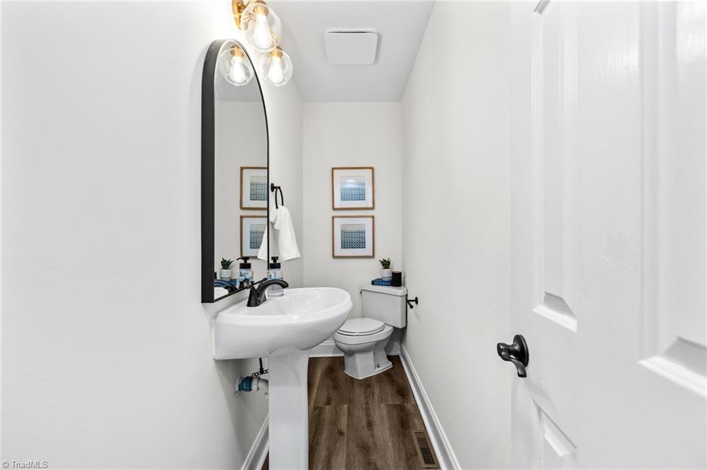 5312 Tower Road Greensboro, NC 27410 - Photo 21 of 43 Gallery Image 21