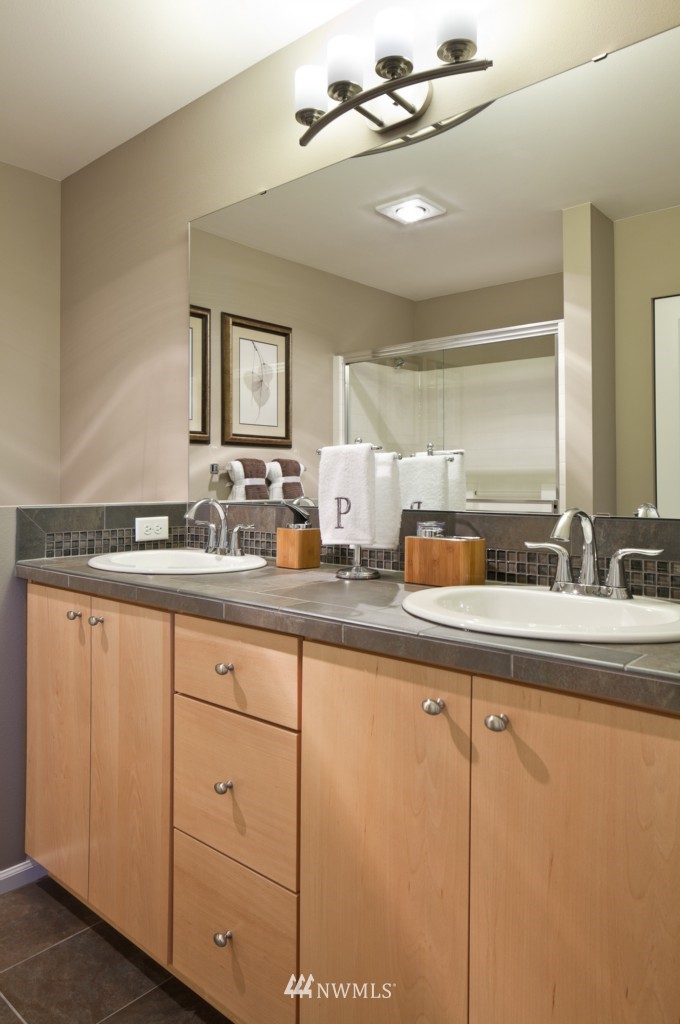 6446 High Point Drive Southwest Seattle, WA 98126 - Photo 6 of 7 Gallery Image 6