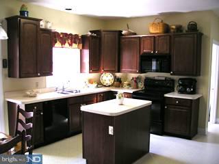 30 Williams Way Spring City, PA 19475 - Photo 3 of 6