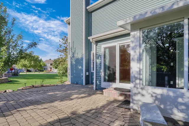 a view of a back yard of the house