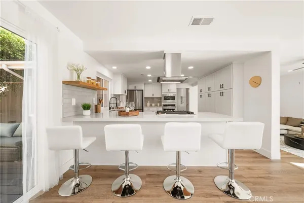 $2,460,000 | 17 Blazing Star, Irvine, CA 92604