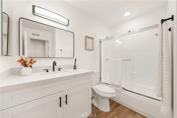 $2,460,000 | 17 Blazing Star, Irvine, CA 92604