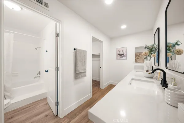 $2,460,000 | 17 Blazing Star, Irvine, CA 92604