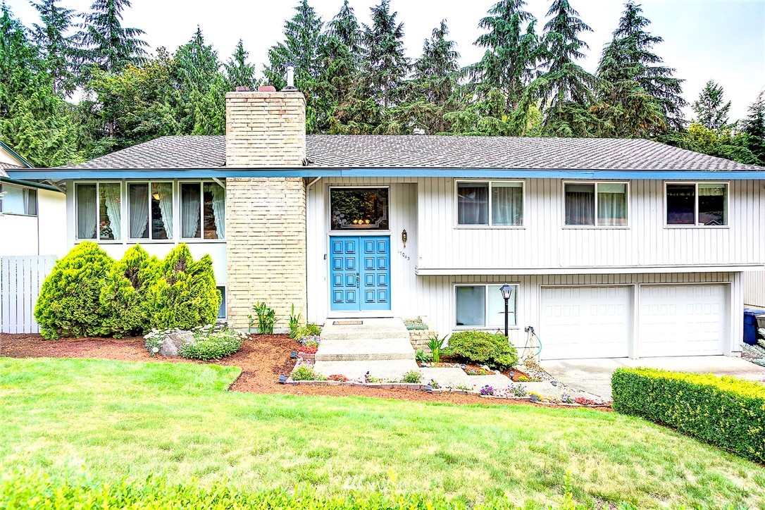 17043 154th Place Southeast Renton, WA 98058 - Photo 1 of 20