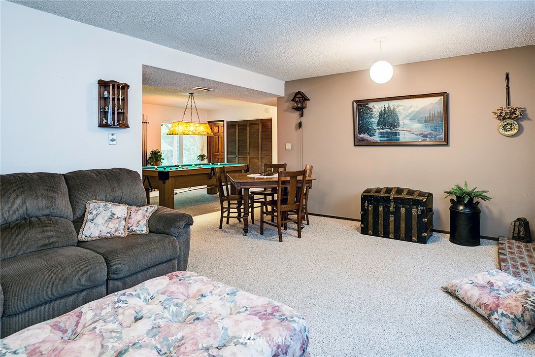 17043 154th Place Southeast Renton, WA 98058 - Photo 15 of 20