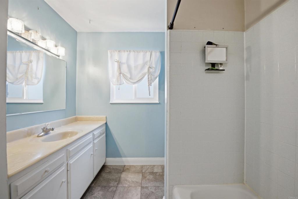 421 Hillcrest Lane Fallbrook, CA 92028 - Photo 24 of 34