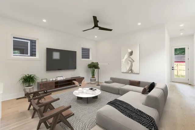 $3,200 | 2012 Owen Street, Unit A, Nashville, TN 37208