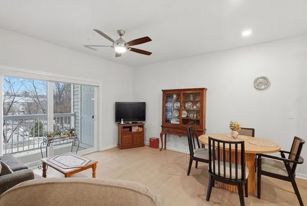 $536,000 | 320 Martins Landing, Unit 108, North Reading, MA 01864