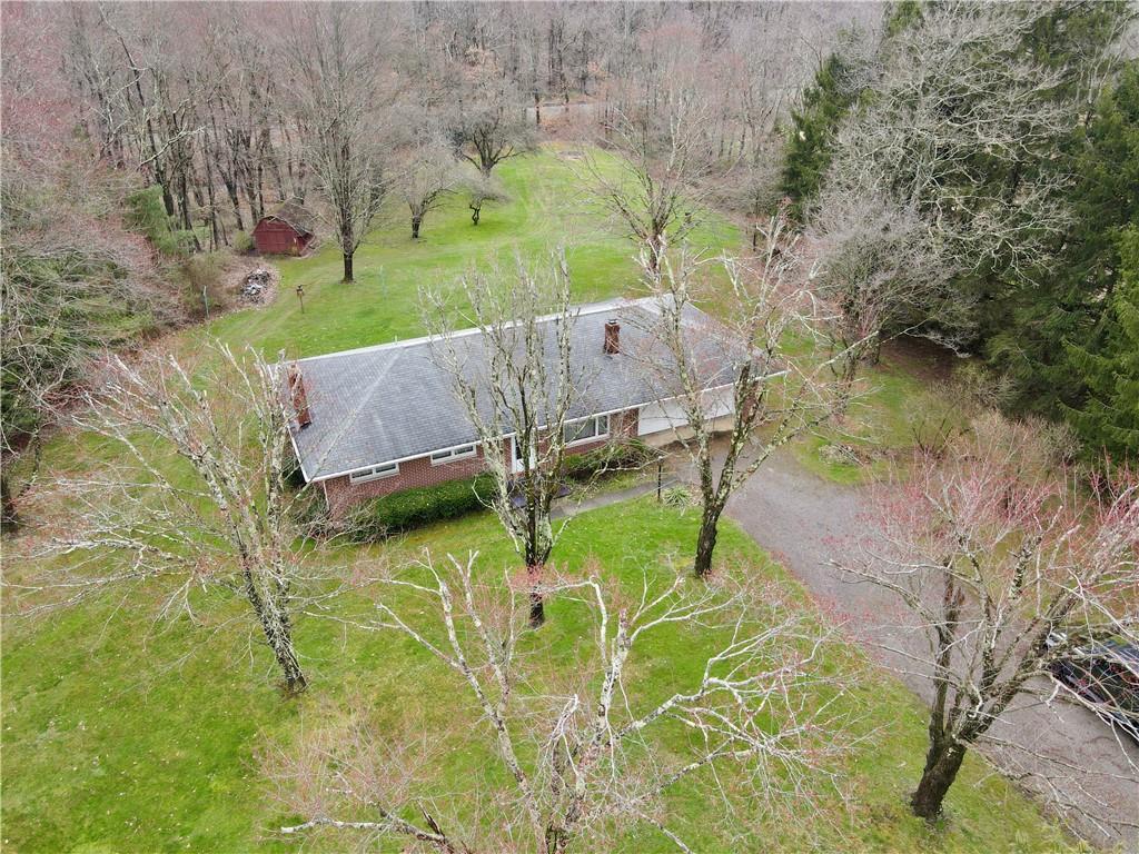 362 Carbon Center Road Butler, PA 16002 - Photo 42 of 43 a garden view with a fountain