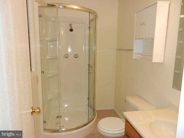 16426 Mt Tabor Road Hagerstown, MD 21740 - Photo 6 of 15 Bath (Master)