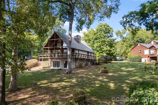 $750,000 | 131 Baywatch Drive, Mooresville, NC 28117