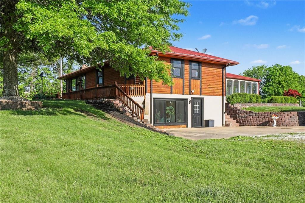 300 East Casey Road Lone Jack, MO 64070 - Photo 27 of 46